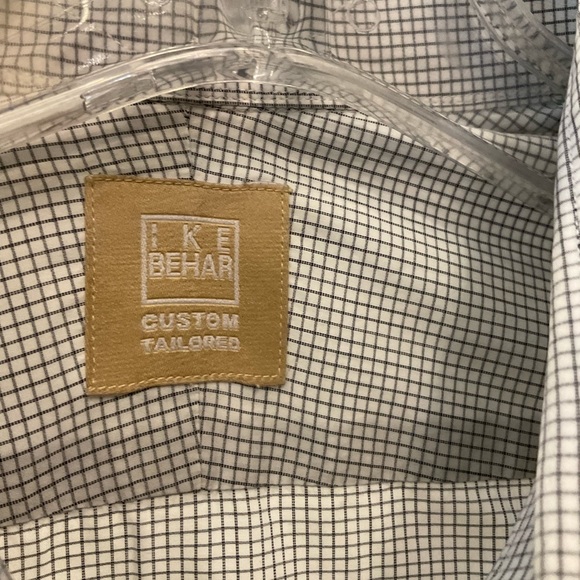 Ike Behar 100% Cotton Dress Shirt, button front, long sleeve button cuffs, Sz 16 - Picture 3 of 10